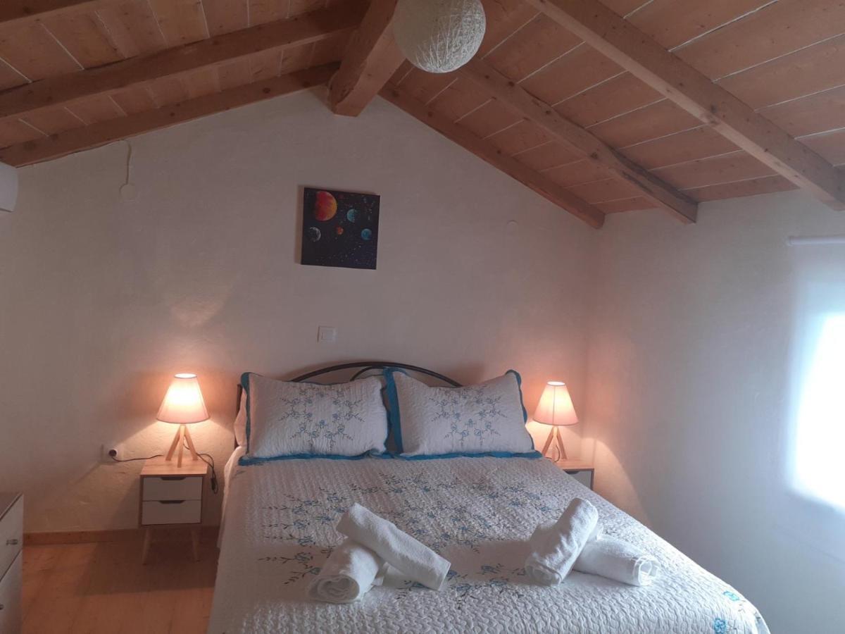 White Manolia Cottage Kato Korakiana Exteriér fotografie